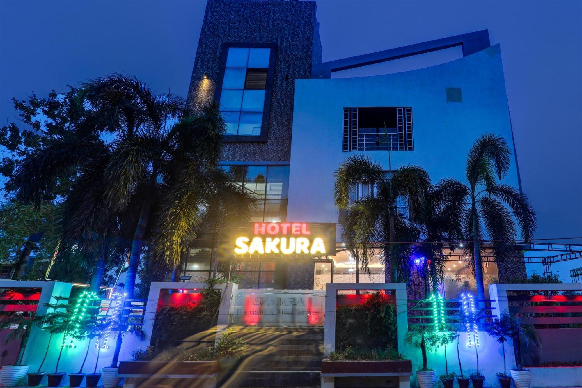 Отель Townhouse Sakura Лакхнау Экстерьер фото